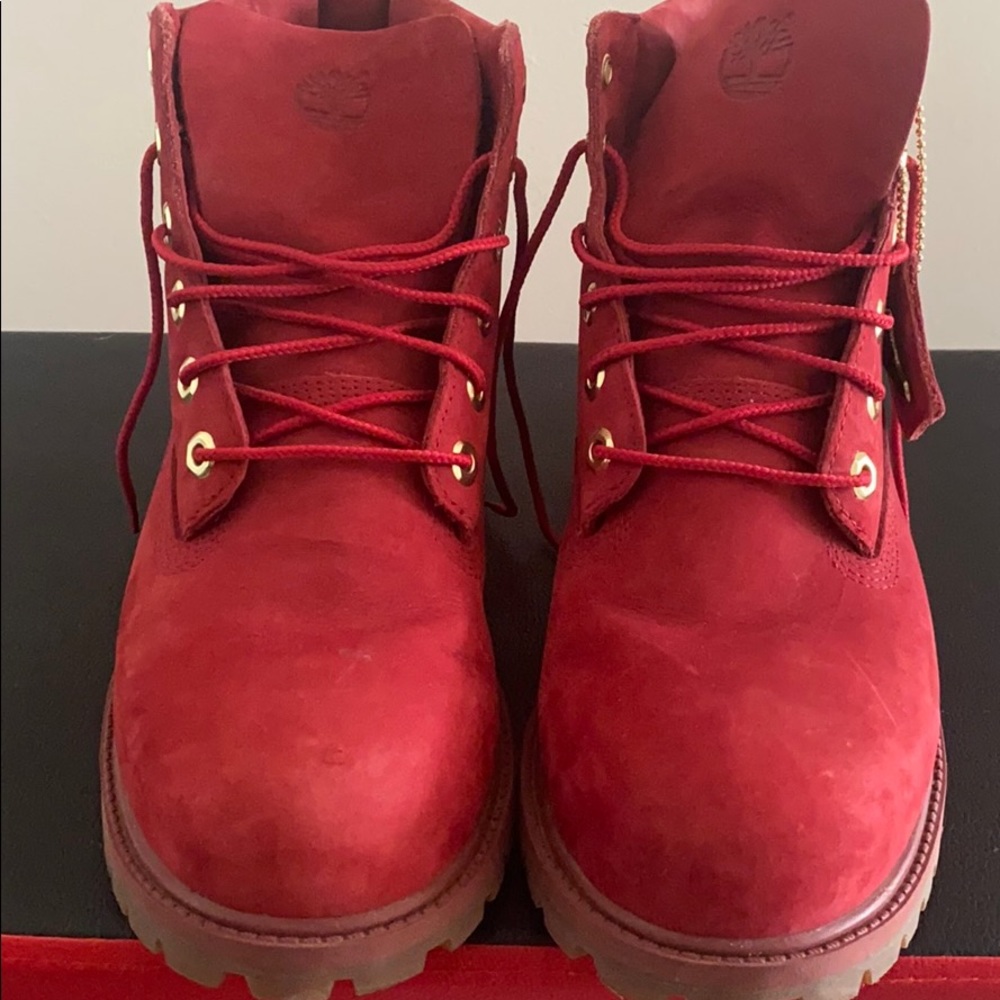 Timberlands (red) - Picture 3 of 5